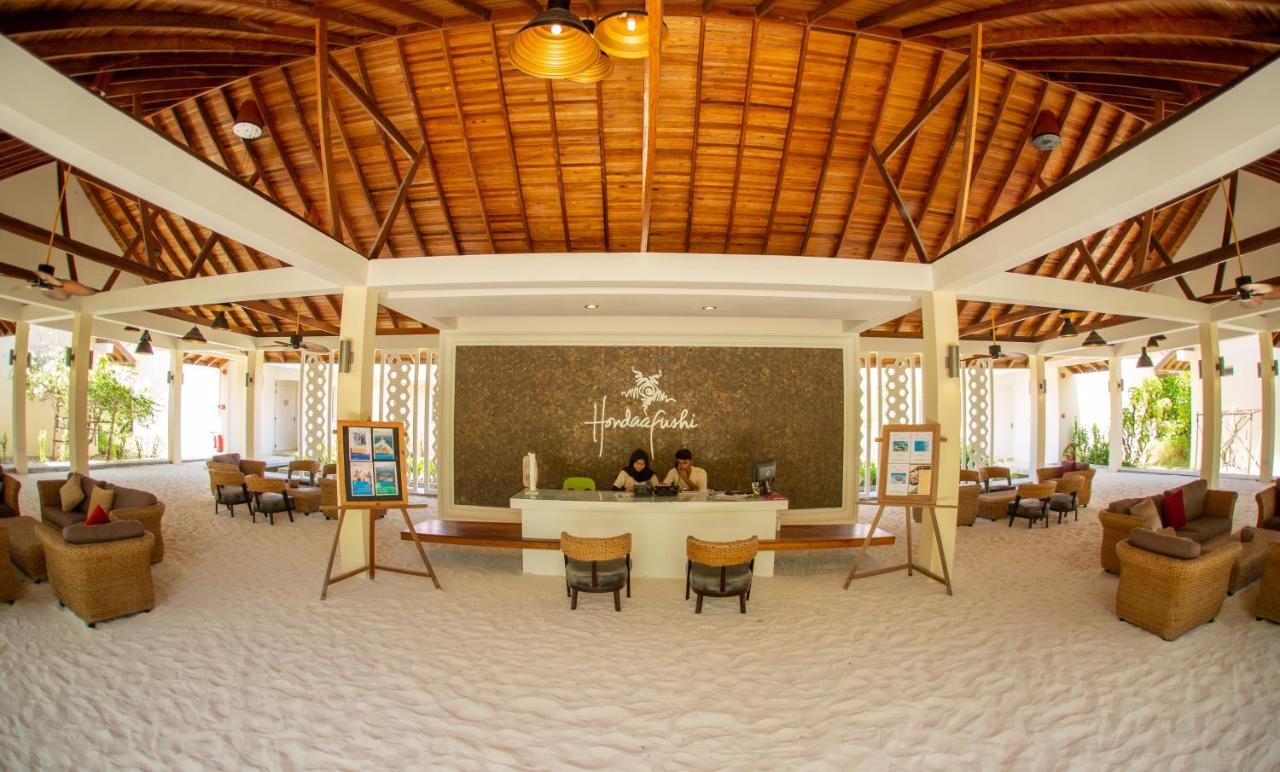 Paradise Hondaafushi Island Resort & Spa Bagian luar foto