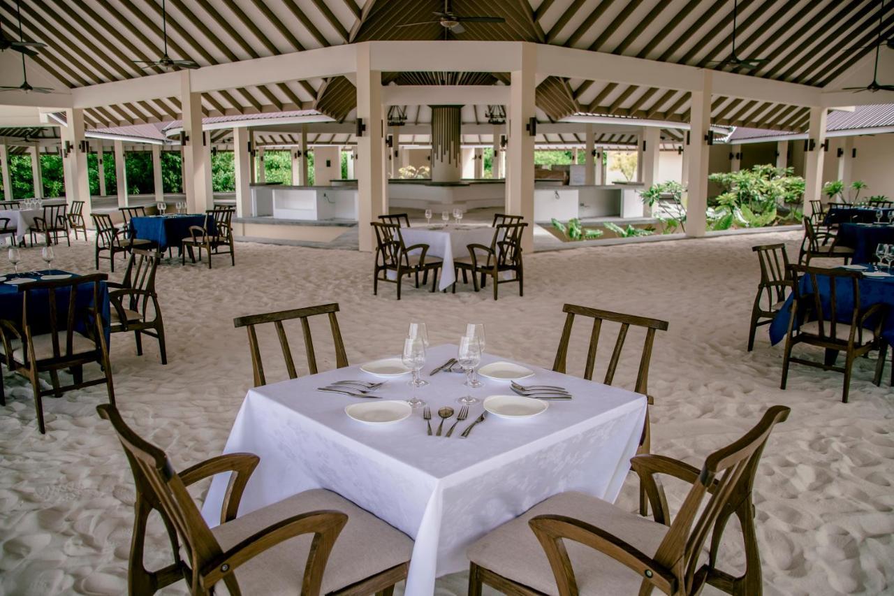 Paradise Hondaafushi Island Resort & Spa Bagian luar foto