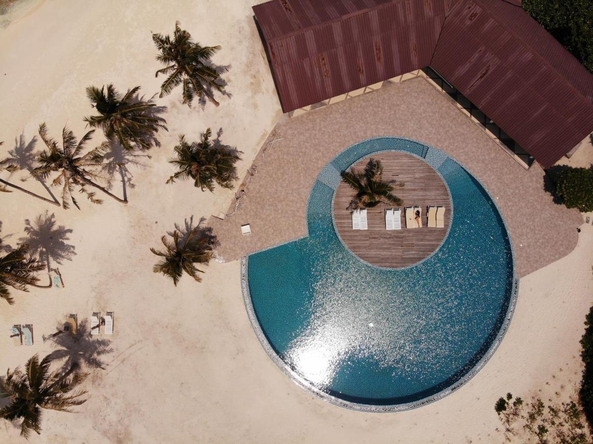 Paradise Hondaafushi Island Resort & Spa Bagian luar foto